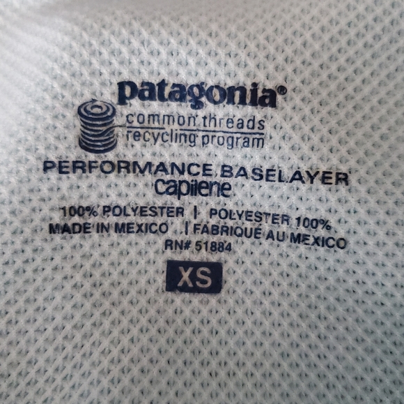 Patagonia Performance Capilene Base Layer Blue Top Long Sleeves - Picture 4 of 4